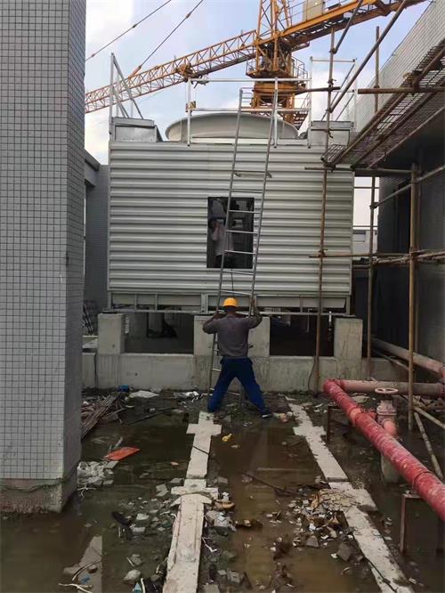 <a href=http://m.art-villa.cn target=_blank class=infotextkey>冷卻塔維修</a>注意事項有哪些